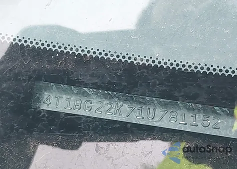 2001 Toyota Camry Le из США, поврежденный, VIN 4T1BG22K71U781152